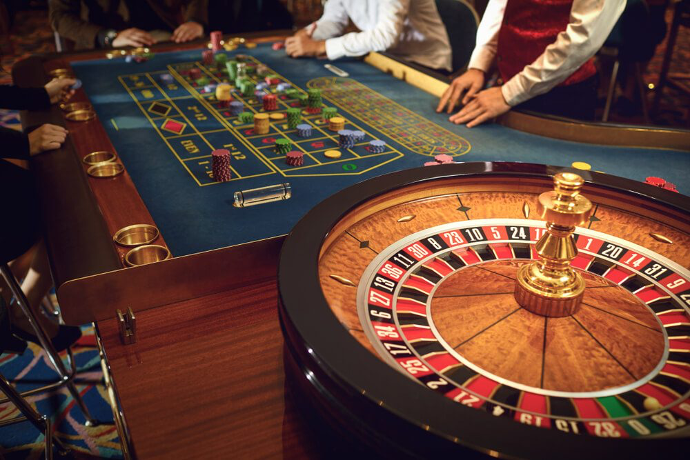 House edge graph or casino table